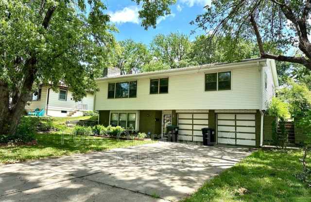 1817 N 78th Street photos photos