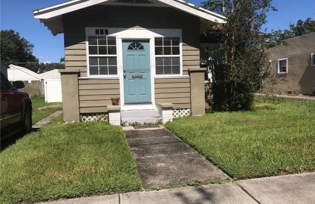 911 W PRINCETON STREET - 911 Princeton Street, Orlando, FL 32804