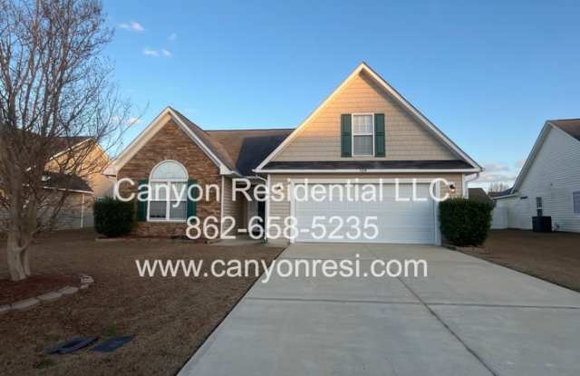 229 Huntington Drive - 229 Huntington Drive, Hoke County, NC 28376