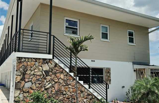 2807 41ST Avenue N photos photos