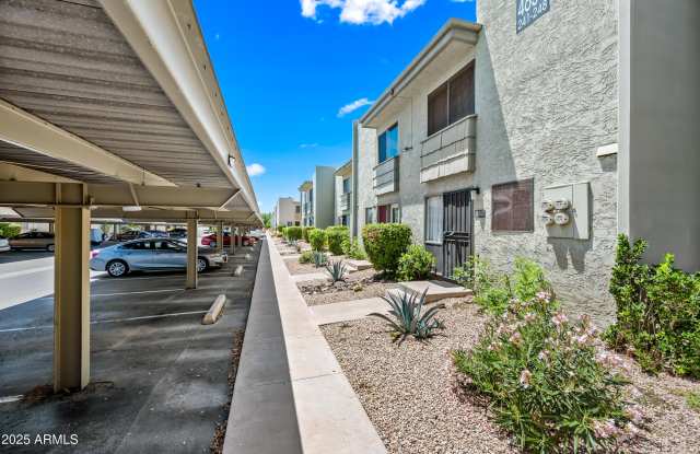 4630 N 68TH Street unit: 242 photos photos