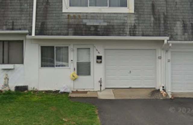 Updated 2 Bedroom Available Now ! photos photos