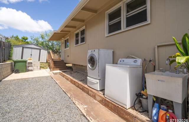 $2800 / 2br - 2 Bed 1 Bath Cottage in Makakilo Gallery 4