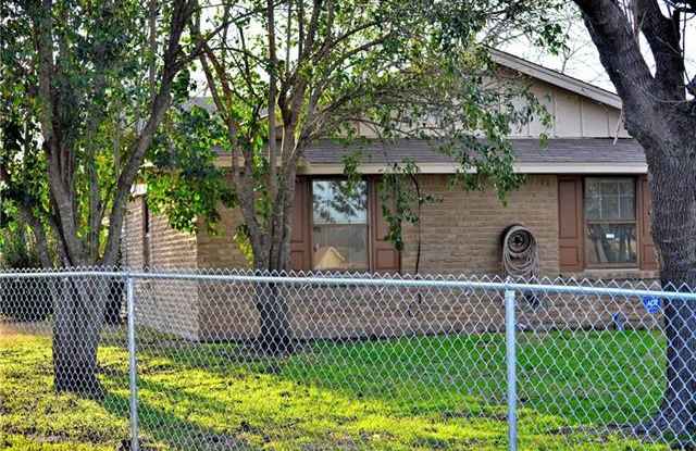 6515 Warm Moon Lane - 6515 Warm Moon Lane, Dallas, TX 75241