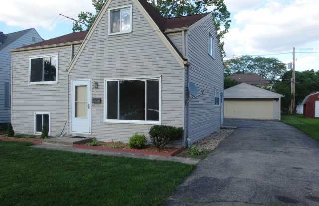 961 S Spring Road Gallery 3
