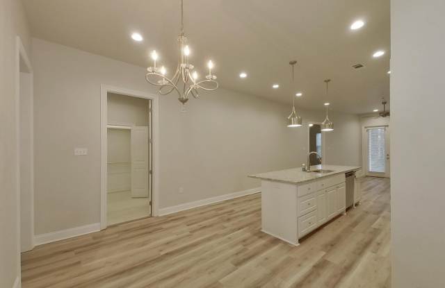 4847 Dacha Ln Gallery 2