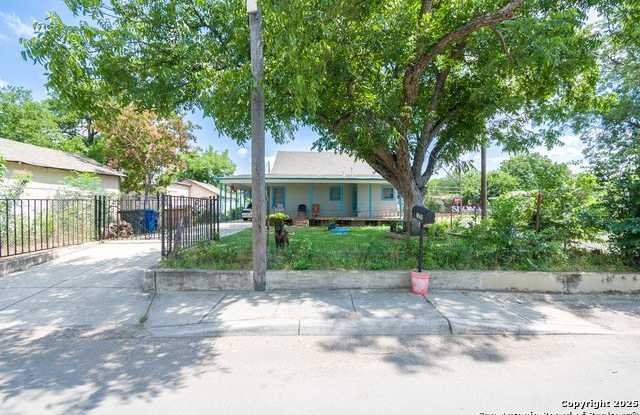 1228 W Mayfield Blvd photos photos
