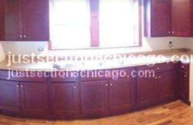 4948 W WALTON photos photos