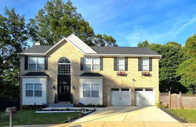 713 BONNIE MEADOW Lane Gallery 2