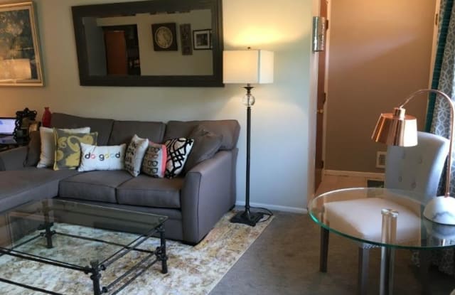 3307 Roosevelt Ct NE - 3307 Roosevelt Court Northeast, St. Anthony, MN 55418