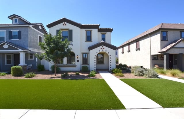 10501 East Natal Avenue - 10501 East Natal Avenue, Mesa, AZ 85209