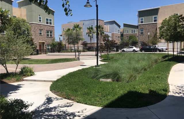 4956 Willow Gallery 3