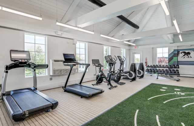 Independence Green Apartments Gallery 2