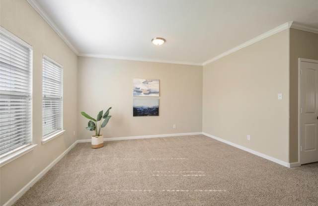 5212 Bluewater Drive Gallery 3