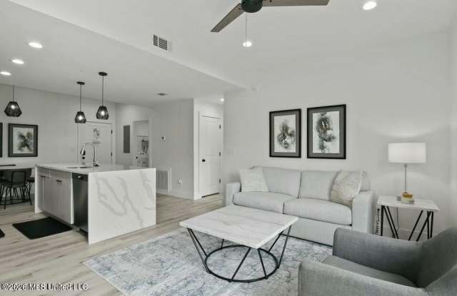 1302 Magnolia Street lot: A107 Gallery 4