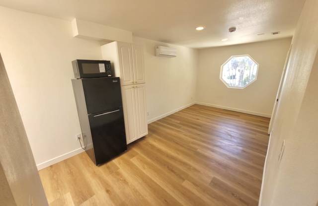 1550 Encino Drive photos photos