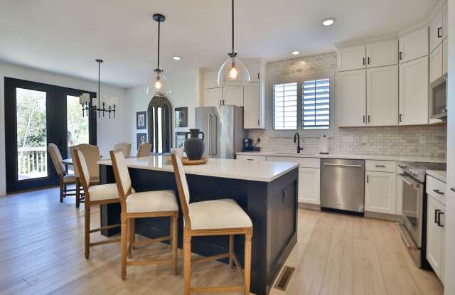 Custom Build 4 Bedroom, 3 Bath Home Gallery 3