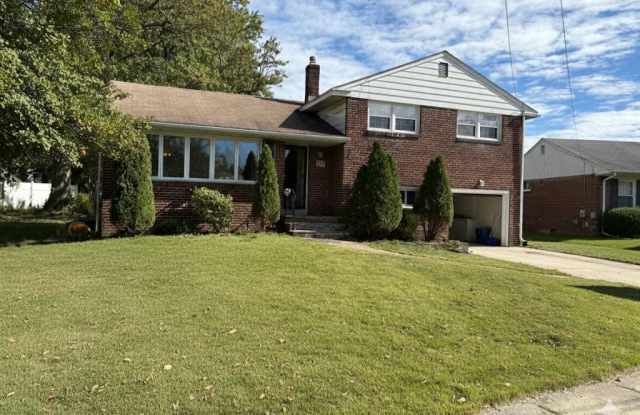 4514 Forrest Avenue photos photos