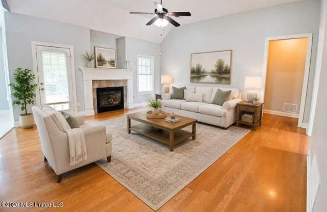 1732 Ready Drive Gallery 2