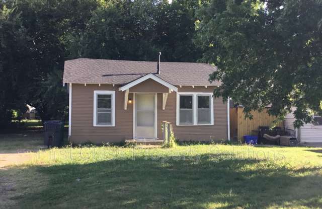 2215 Cashion Pl photos photos