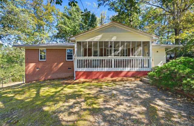 4BR at $1,695 – Apply by Fri 10/30! Updated Home in Dallas, GA Gallery 1