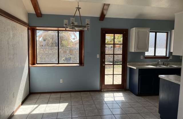 11428 LAKE ALICE Drive Gallery 3