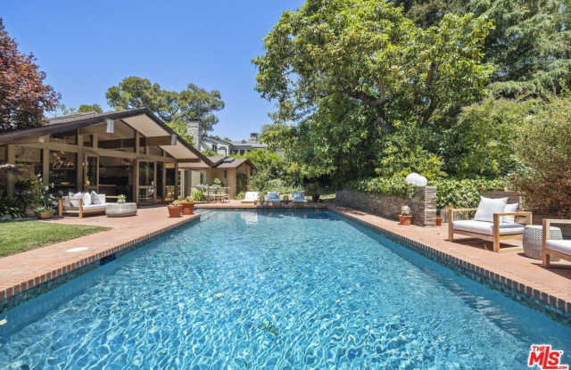 3 Latimer Rd photos photos