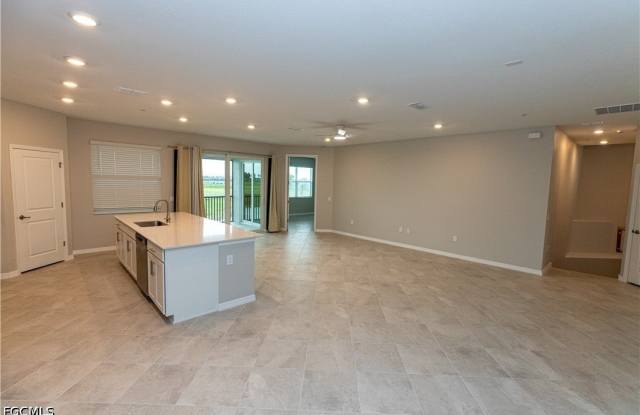 15908 Green Acres Avenue Gallery 4