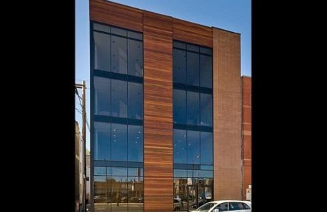 622 N Ashland Avenue - 622 North Ashland Avenue, Chicago, IL 60622