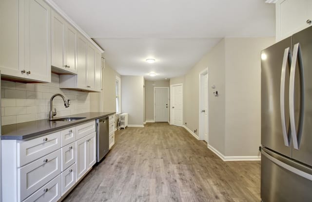75 70TH ST - 75 70th Street, Guttenberg, NJ 07093