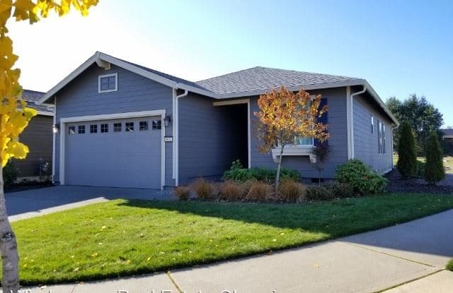 8642 Anderson Ct NE - 8642 Anderson Court Northeast, Lacey, WA 98516