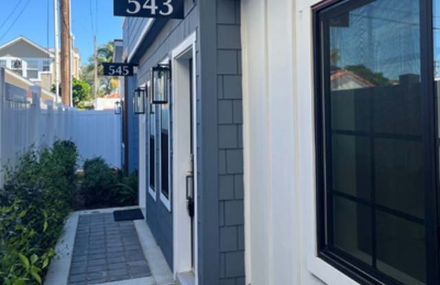 BRAND NEW CONDO | EV Charging Gallery 3