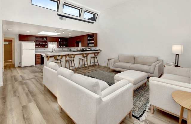 34206 Sepulveda Avenue photos photos