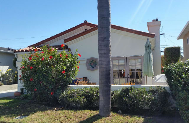 207 Avenida Serra #A - 207 Avenida Serra, San Clemente, CA 92672