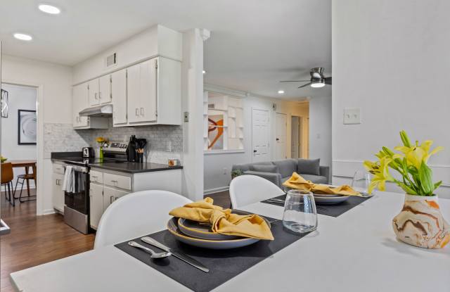 6864 Aspenhill Dr photos photos