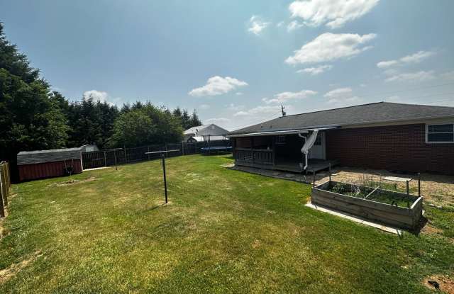 3 bedroom/2 bath brick home in W. Morristown. Gallery 3