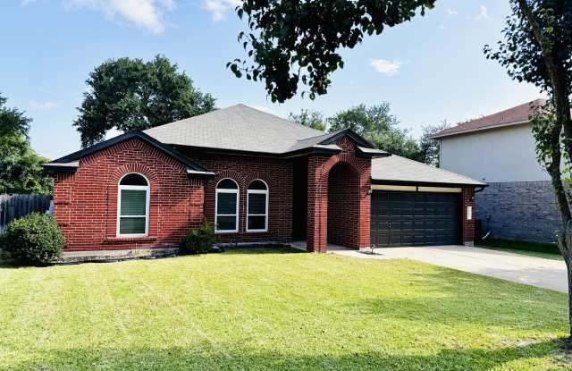 1731 Warwick Way photos photos