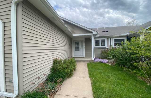 $2,200 | 3 Bedroom, 2 Bathroom Duplex | No Pets | Available for Immediate Move In photos photos