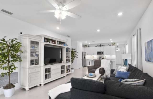 1483 Great Belt Circle Gallery 4
