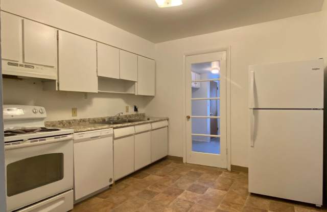Coming Soon - Well maintained ranch apartment photos photos Coming Soon - Well maintained ranch apartment photos photos