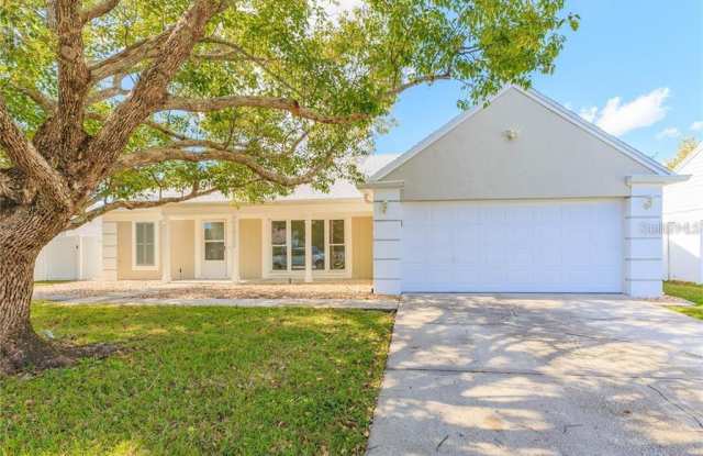 16122 PEBBLEBROOK DRIVE Gallery 2