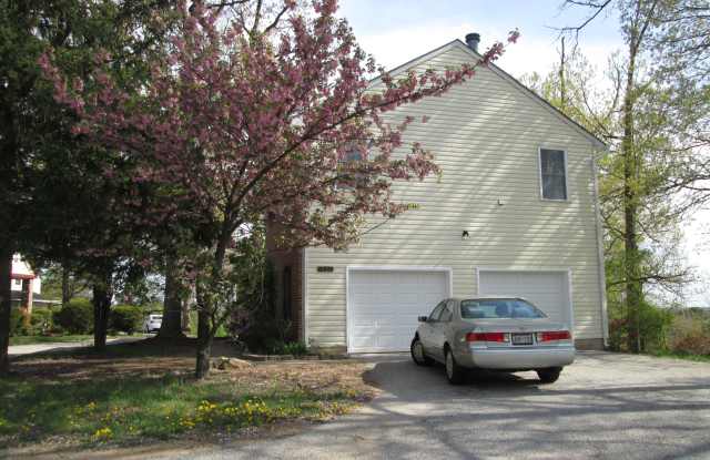 5283 Ilchester Road Gallery 3