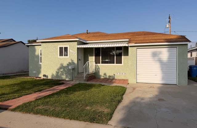 Remodeled 3 Bedroom Norwalk House For Rent! photos photos