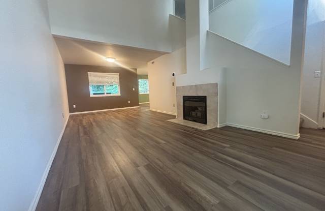 1301 Nw Slate Ln Gallery 2