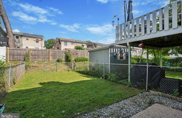 125 W BERKLEY AVENUE photos photos