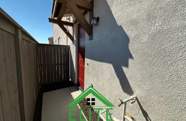 Welcome to 7372 Octave St Unit 2, 1 bedroom and 1 bathroom home in Sacramento photos photos