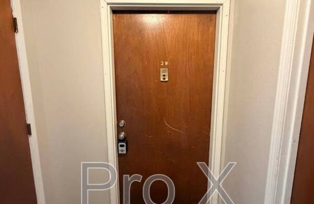 124 E Highland Gallery 4