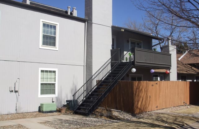 2301 E Fremont #S-10 - 2301 E Fremont Ave, Centennial, CO 80122