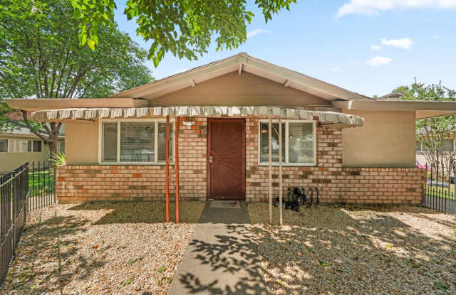 Available Now! Darling Condo in Rancho Cordova. Gallery 3