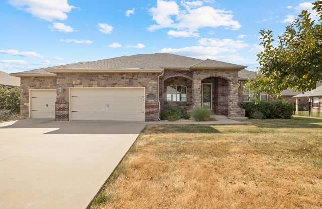 209 Stoney Pointe Drive photos photos